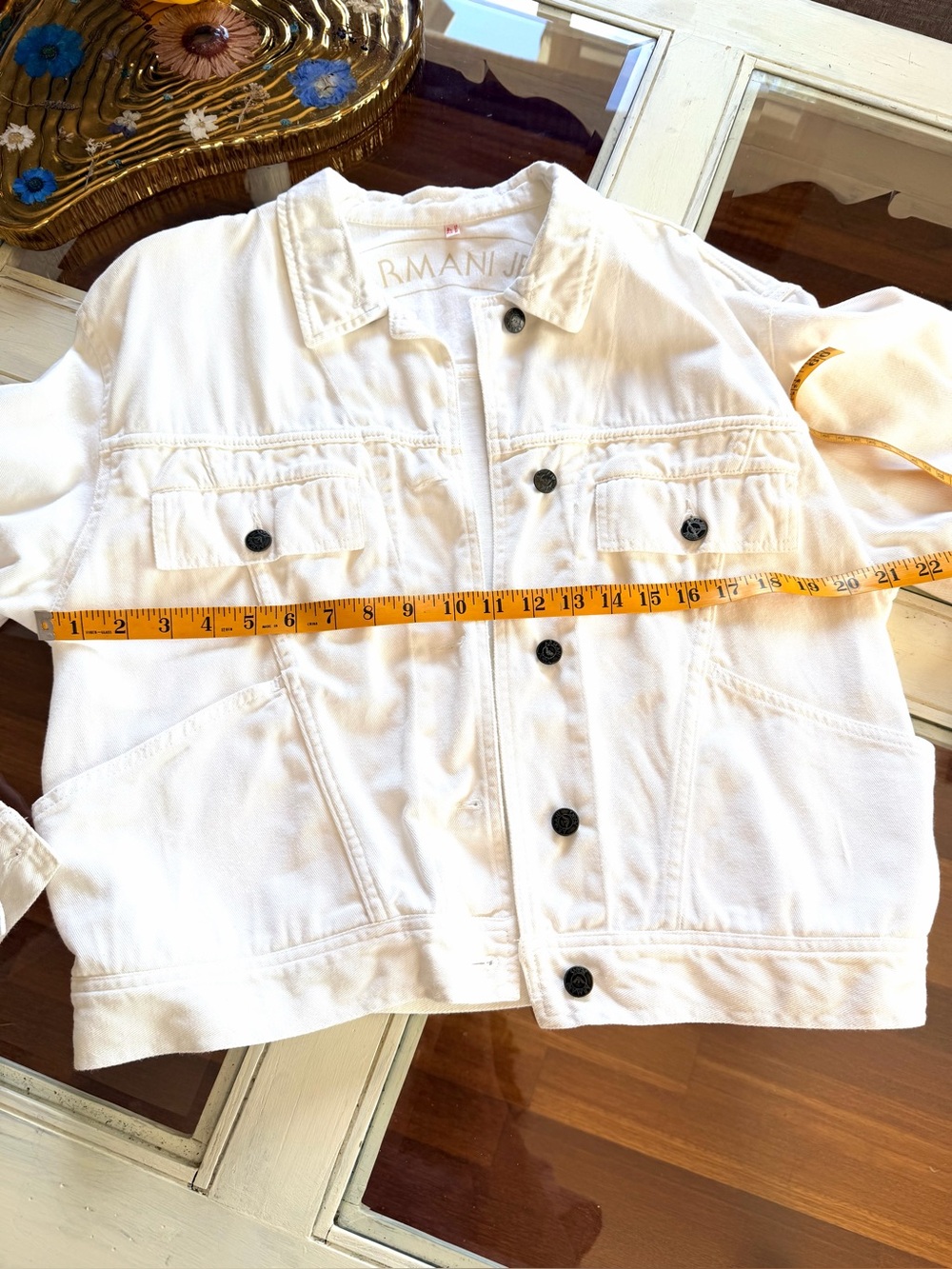 Armani Jeans White Denim Jacket with Sequin Tiger Patch and Multicolor LOVE - Picture 3 of 6